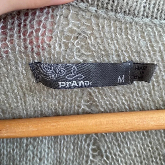 Prana Gray wool blend Cable Knit Wool Blend Fringe knit long sleeve Sweater top - Picture 8 of 10